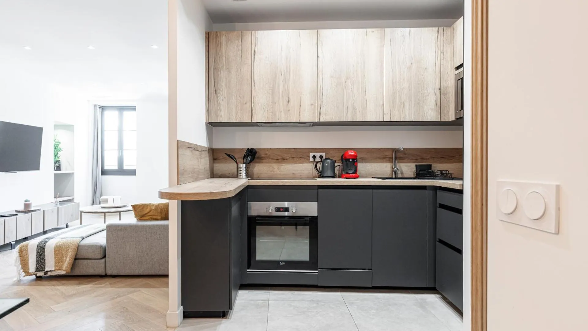 Apartment Place Massena, superbe appartement neuf. Nizza